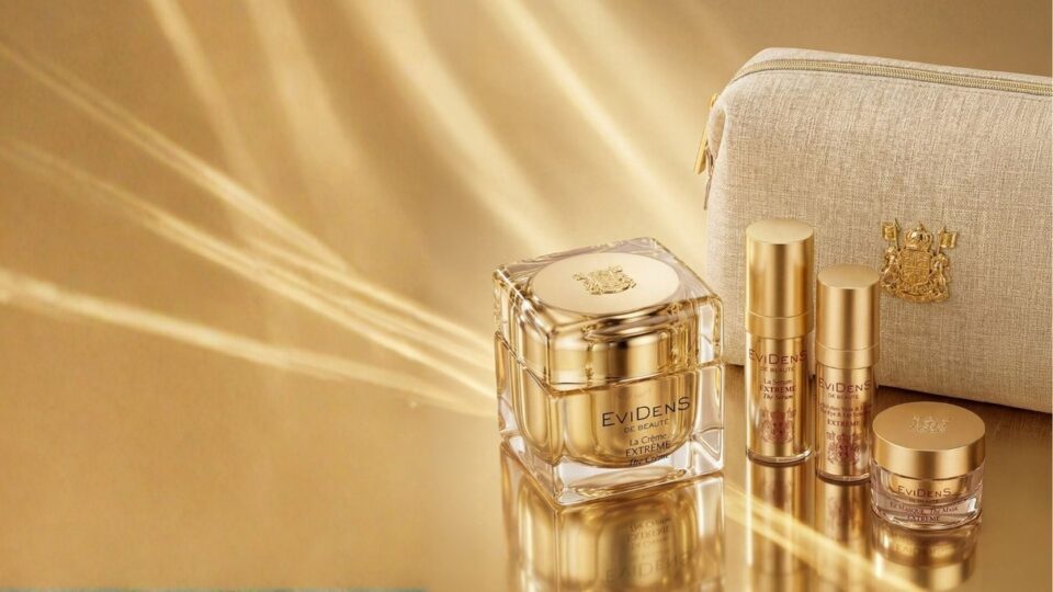 EviDenS de Beauté skincare ritual in an elegant summer setting