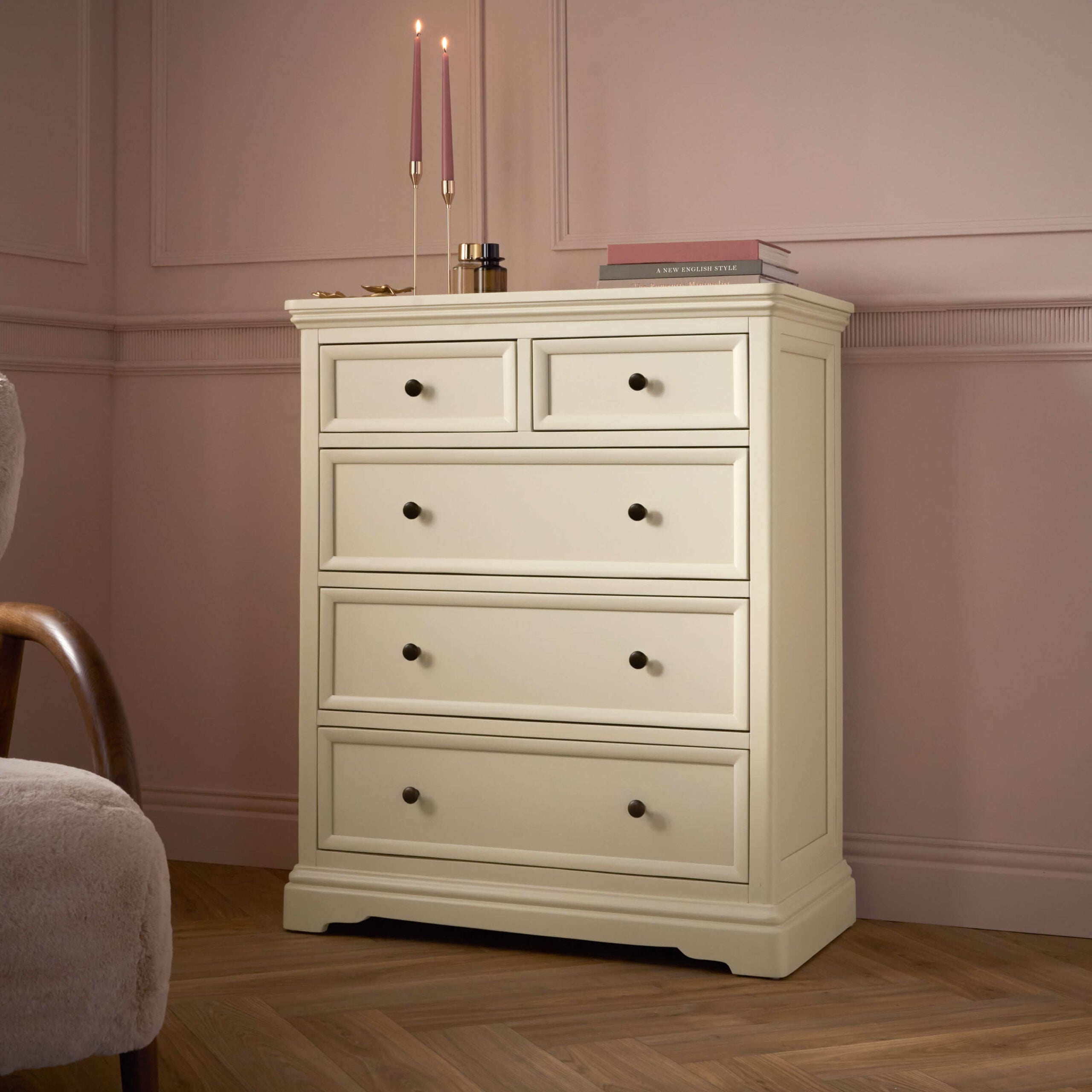 Bordeaux five drawer chest of drawers