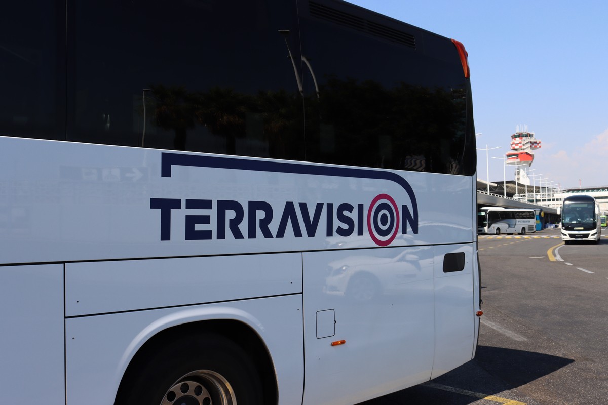 Autobus Terravision dall aeroporto di Gatwick a Londra