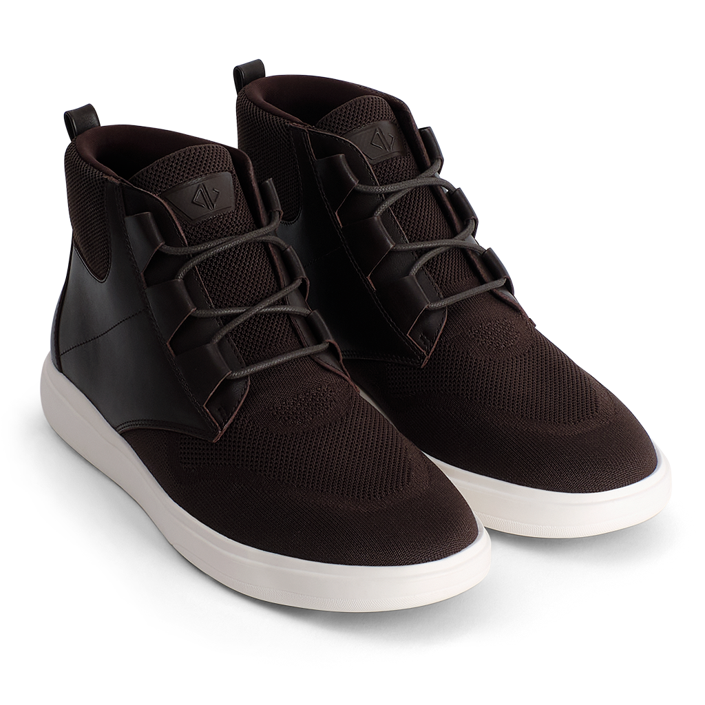 Amberjack The Element Chestnut lace-up boot shown at a three-quarter angle