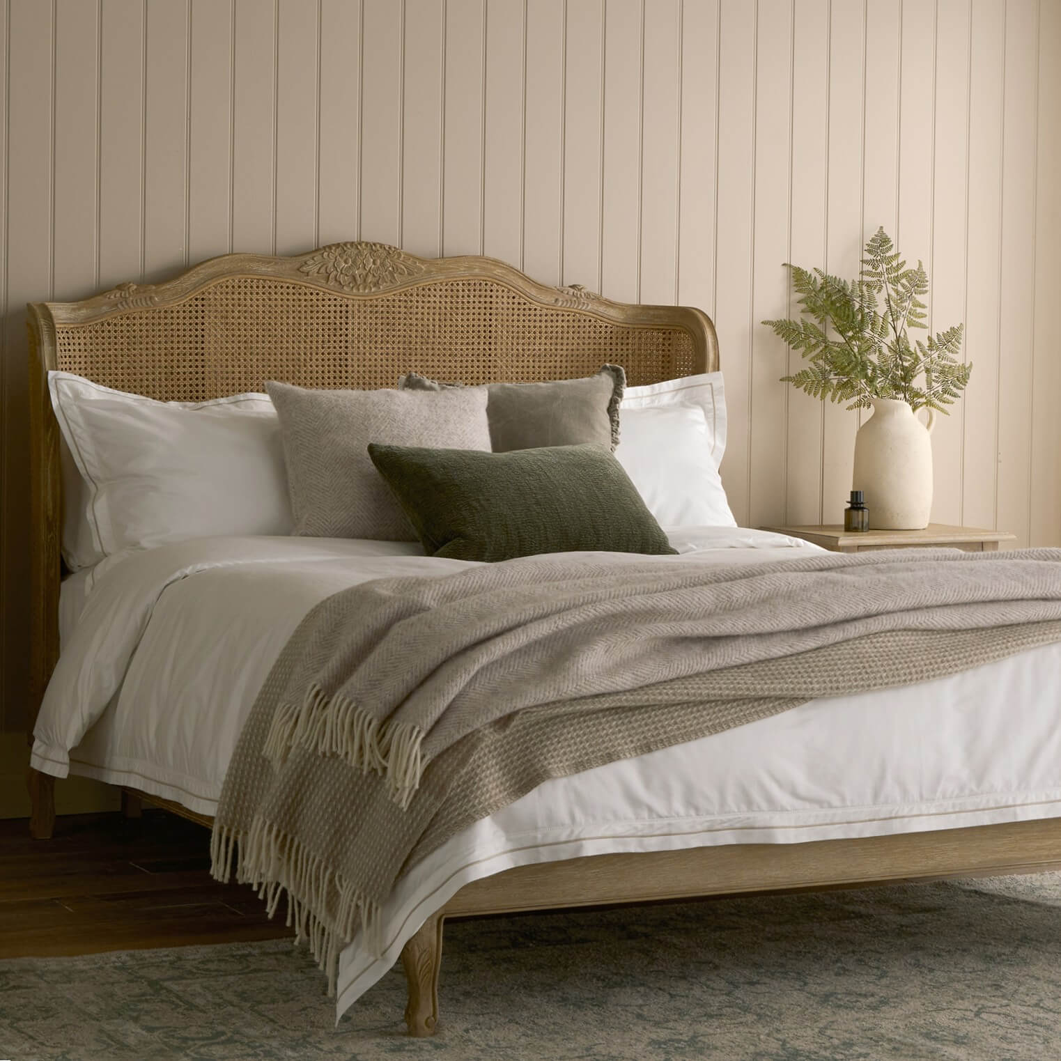 Chamonix rattan bed in weathered oak