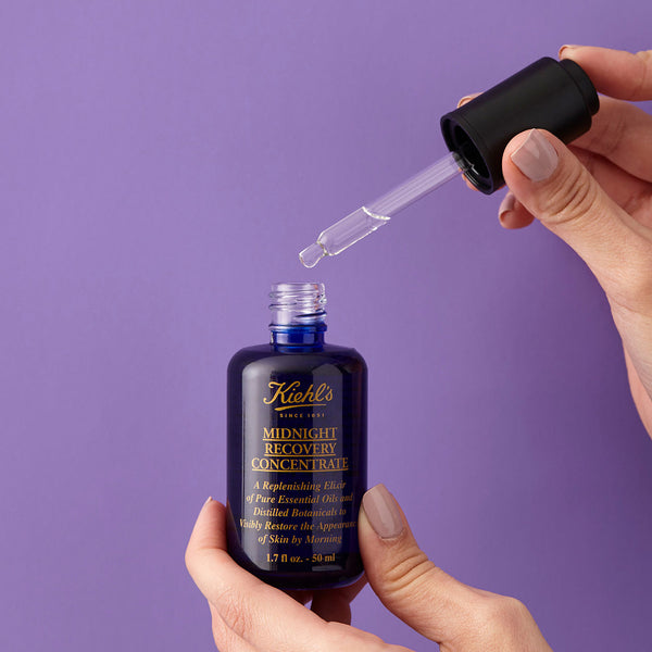 Kiehl's Midnight Recovery Concentrate oil texture