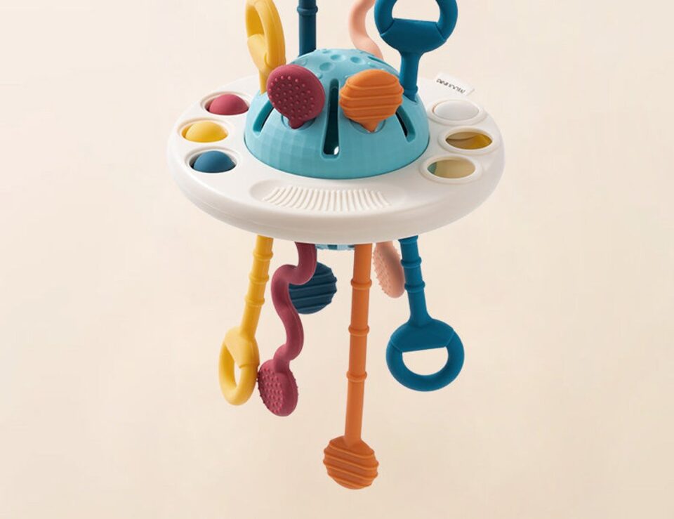 Moonkie UFO Silicone Pulling Toy in blue
