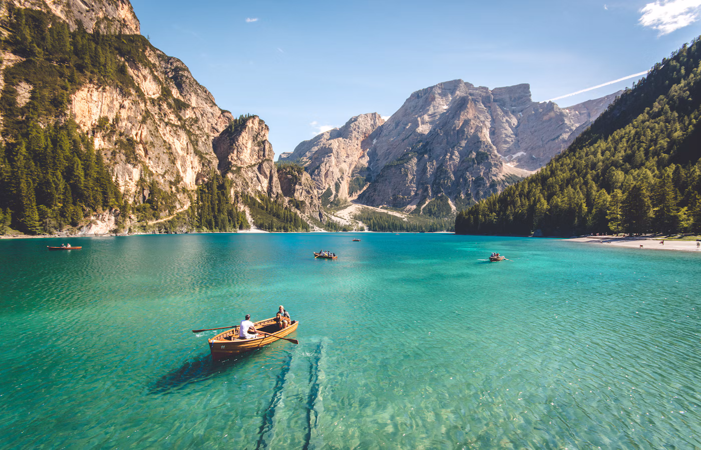 Mountain landscape beside a lake at a travel destination