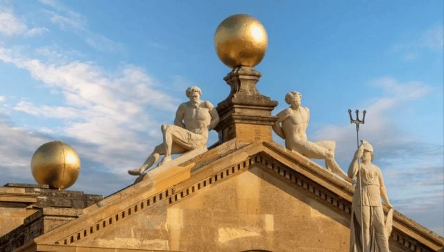 Golden sculpture in the Blenheim Palace gardens