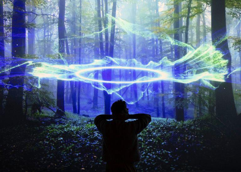 Reuko Sol Bound artwork in an immersive Frameless space